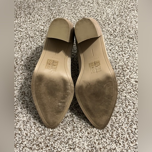 Dolce Vita Cream Ankle Booties - Picture 8 of 9